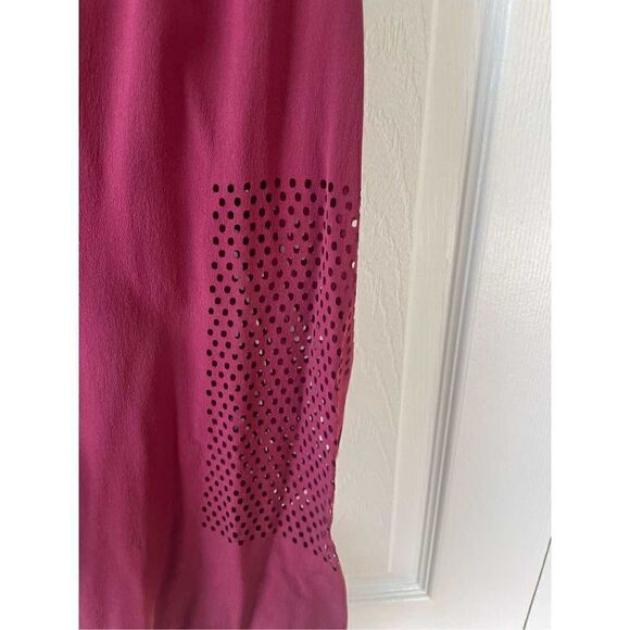 Alexander Wang Silk Burgundy Sleeveless Blouse - Picture 2 of 5